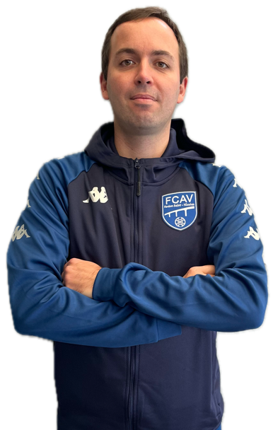 Aurelien Denis avec arrière-plan supprimé - Moyenne